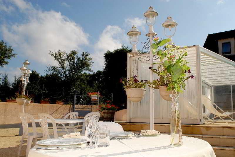 Logis Aux Maisons Exterior foto